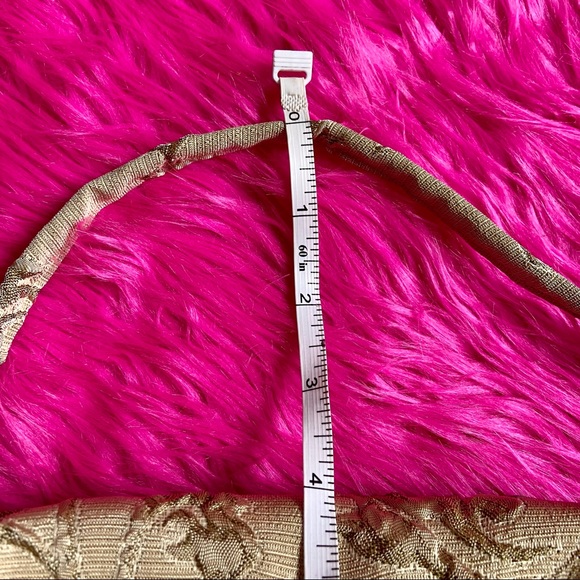 Mini Gold Filigree Barrel Purse - Picture 11 of 11